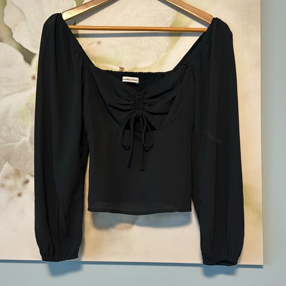 ABERCROMBIE CINCH FRONT BLOUSE - Picture 2 of 3